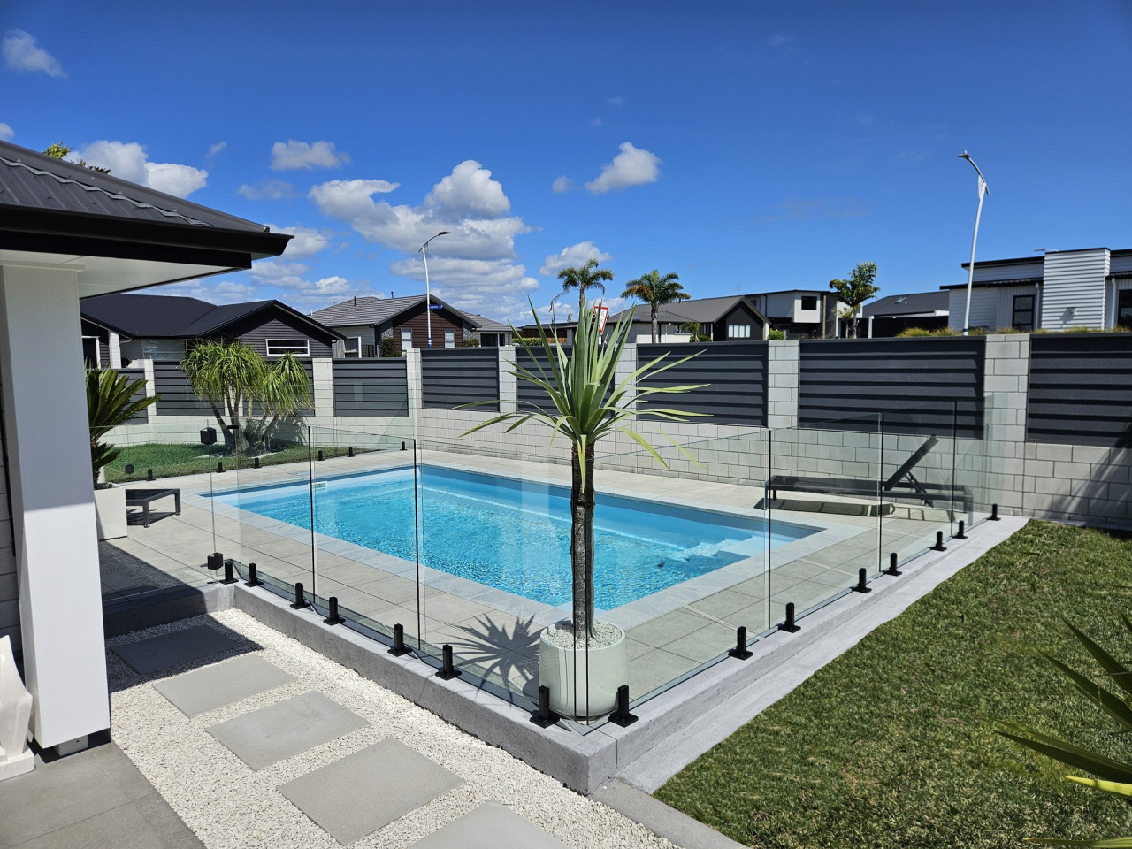 HomePlus TRG Mini Post Pool